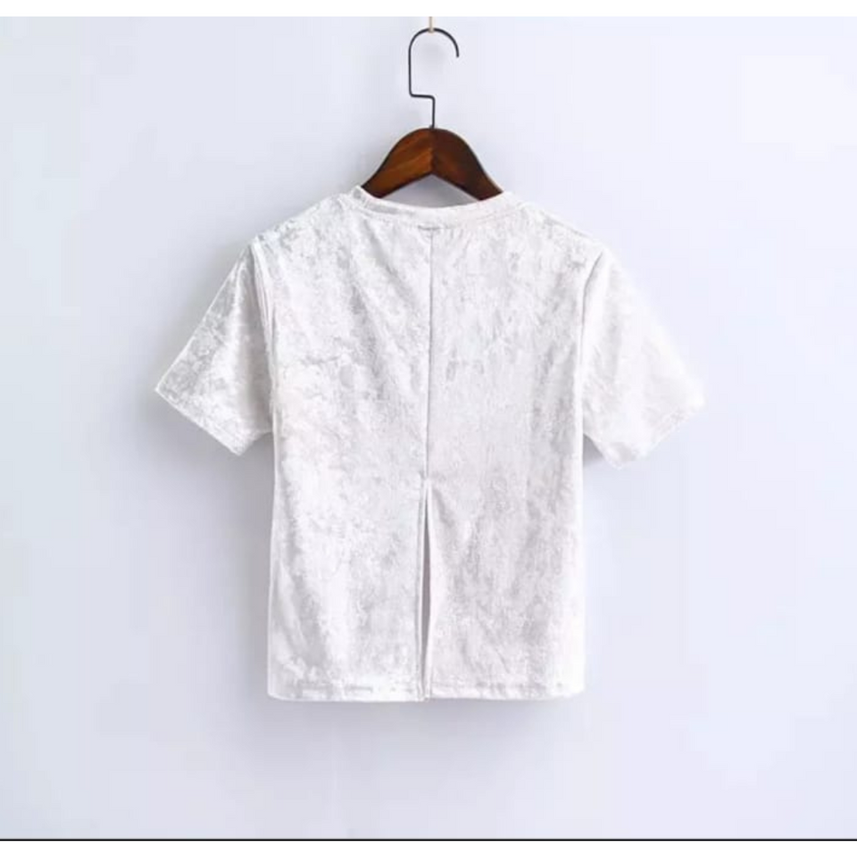 CAMISETA MODERNA DE TERCIOPELO
